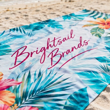 Customized beach towels for brands, promotions and corporate gifts